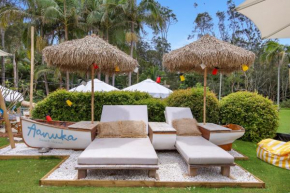 Elvis Romance At The Beach - Luxury Stay